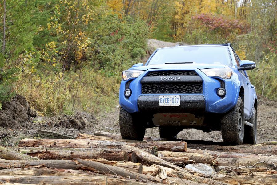  Toyota 4Runner TRD Pro (N280) 2018 года  (NA) (фото 18 из 38)